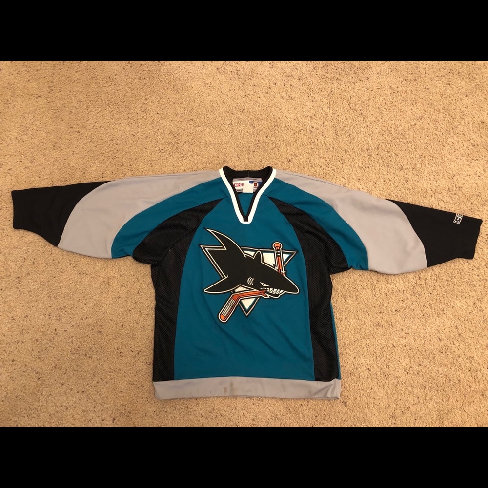 Vintage sharks jersey